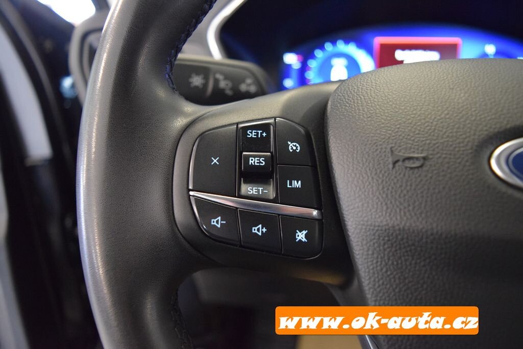 Ford Kuga SUV / Terénní 2,5 l 112 kw