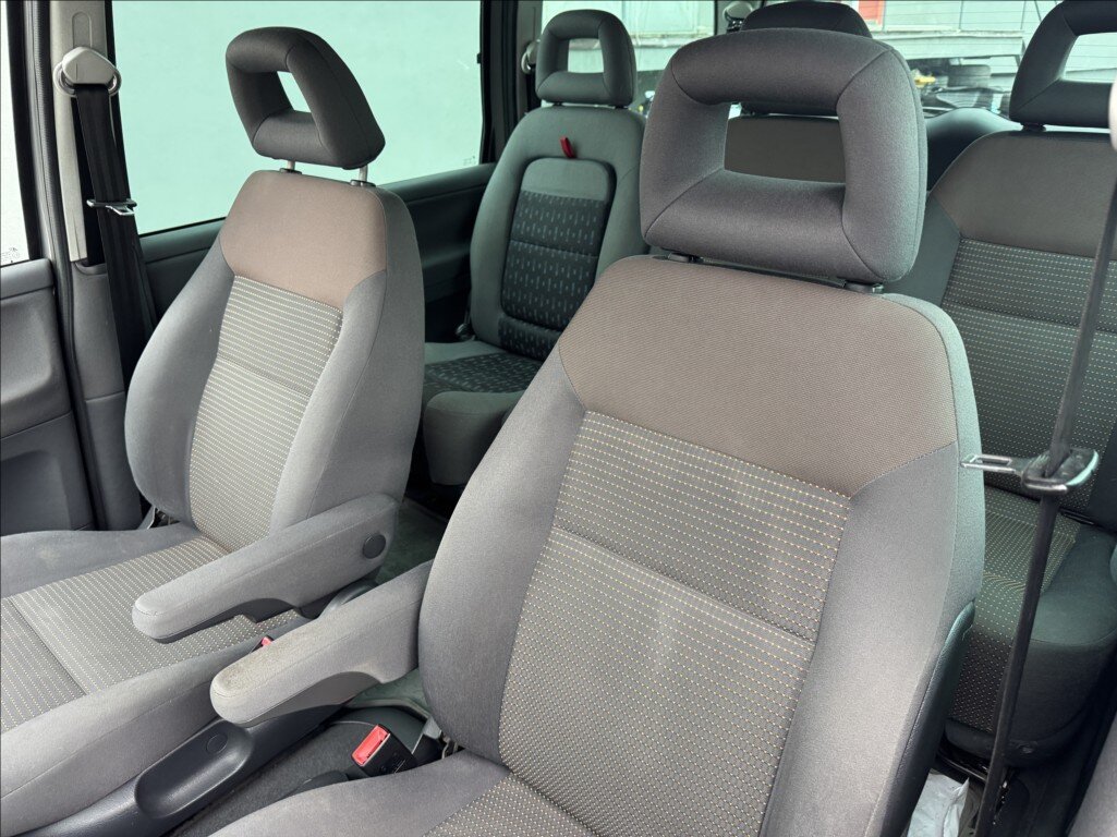 Seat Alhambra Kombi 1,9 l 85 kw