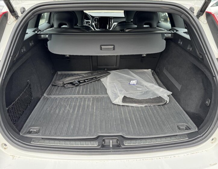 Volvo V60 Kombi 2,0 l 110 kw