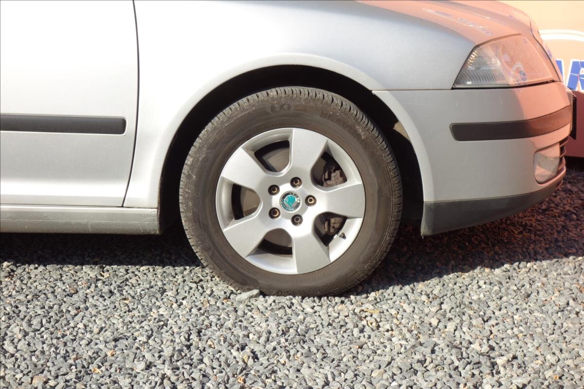 Škoda Octavia Kombi 2,0 l 103 kw