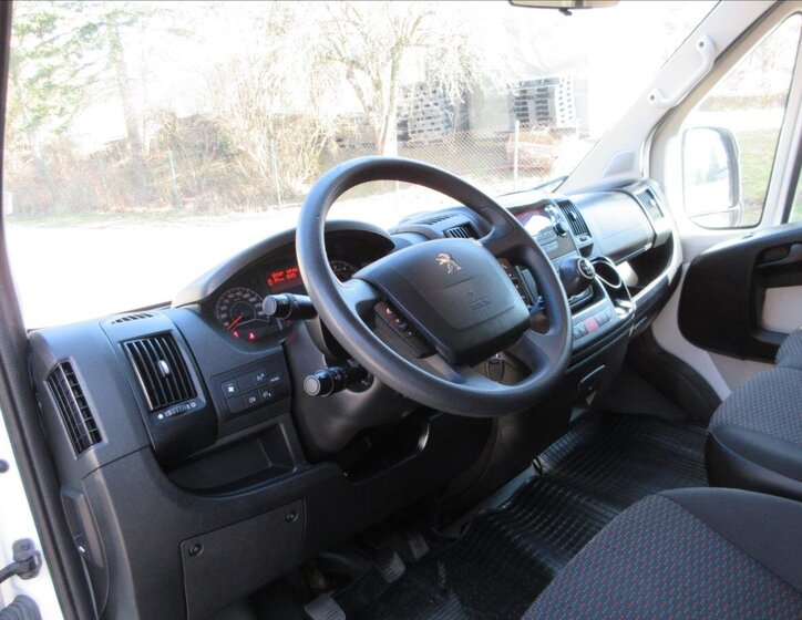 Peugeot Boxer Ostatní 2,0 l 96 kw