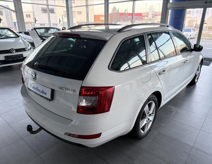 Škoda Octavia Kombi 1,6 l 77 kw