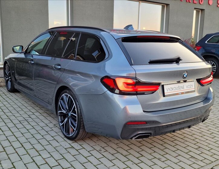 BMW Řada 5 8