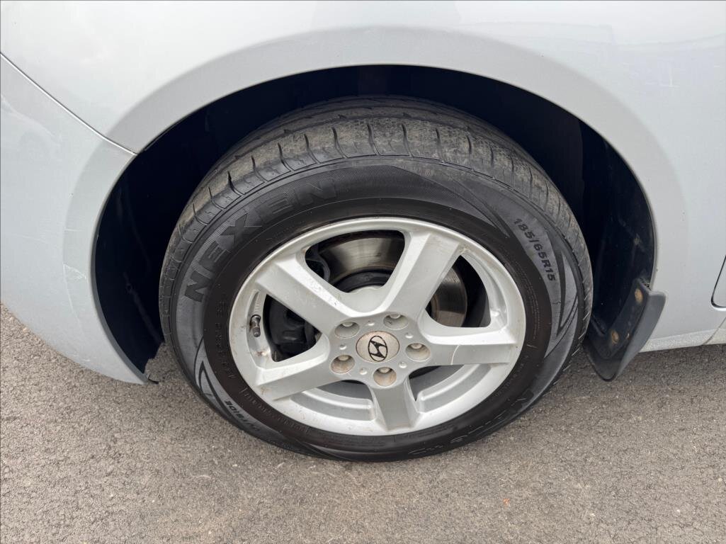 Hyundai ix20 MPV 1,4 l 66 kw