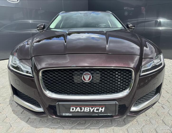 Jaguar XF 4