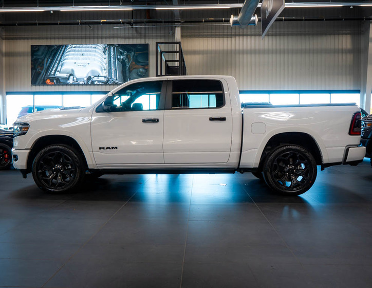 Dodge RAM 2