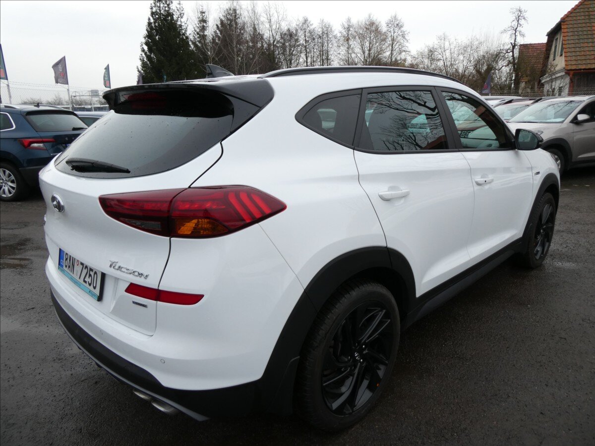 Hyundai Tucson SUV 1,6 l 100 kw