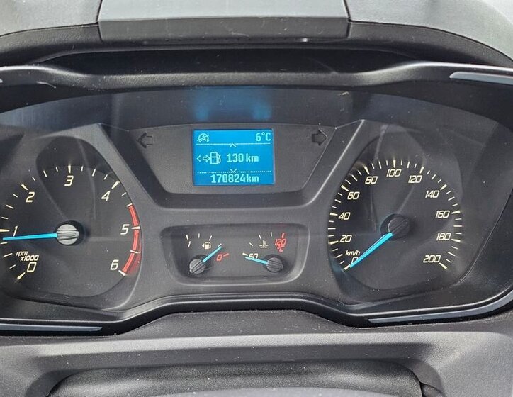 Ford Tourneo Custom VAN-Minibus 2,0 l 96 kw