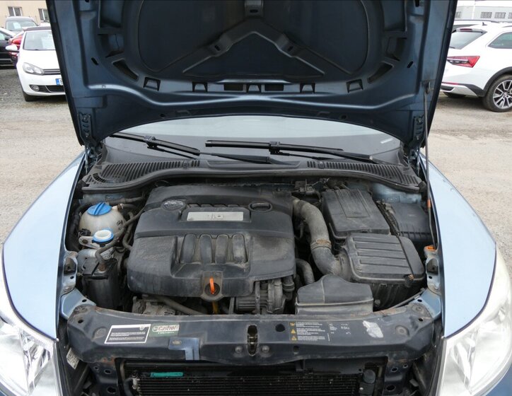 Škoda Octavia Sedan / Limuzína 1,6 l 75 kw