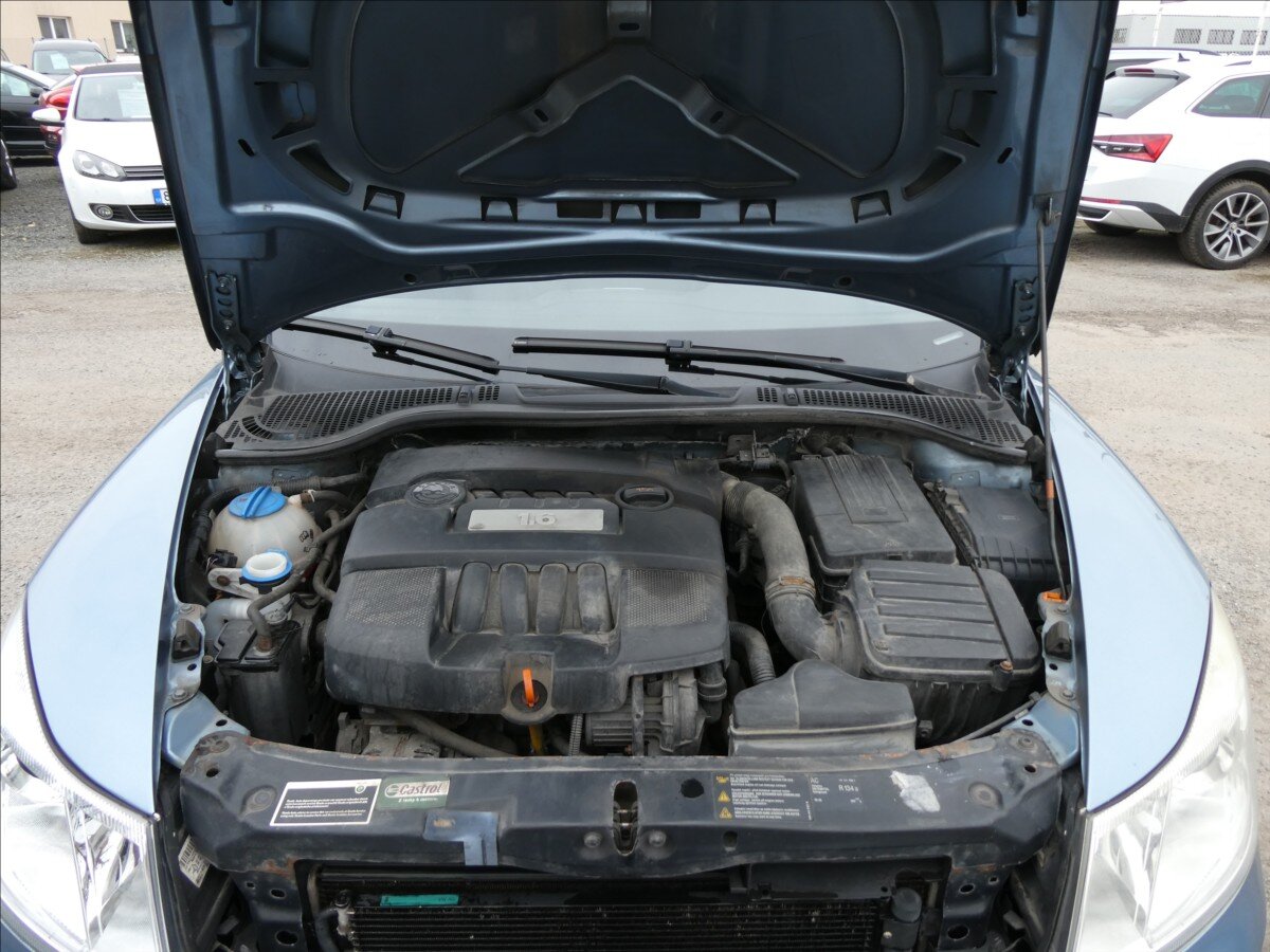 Škoda Octavia Sedan / Limuzína 1,6 l 75 kw