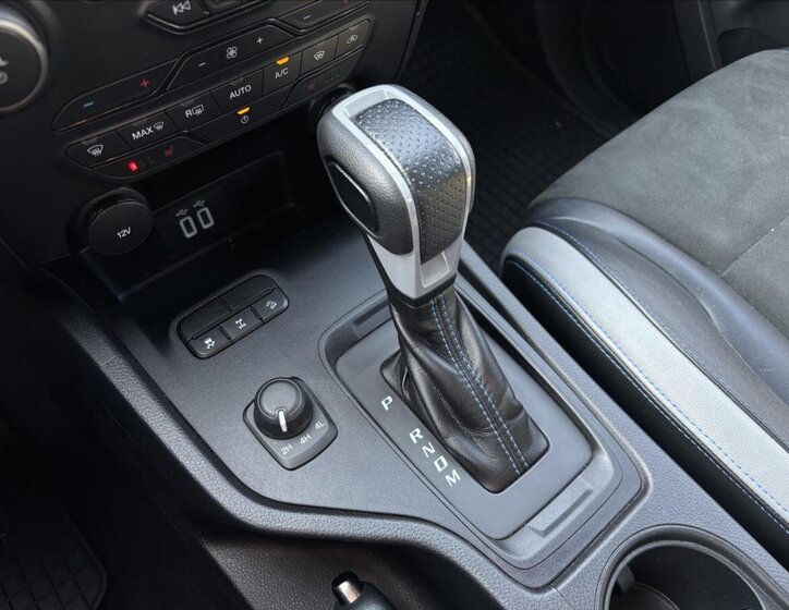 Ford Ranger Pick-up 2,0 l 156 kw