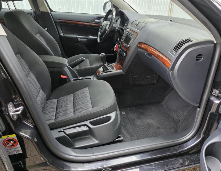 Škoda Octavia 25