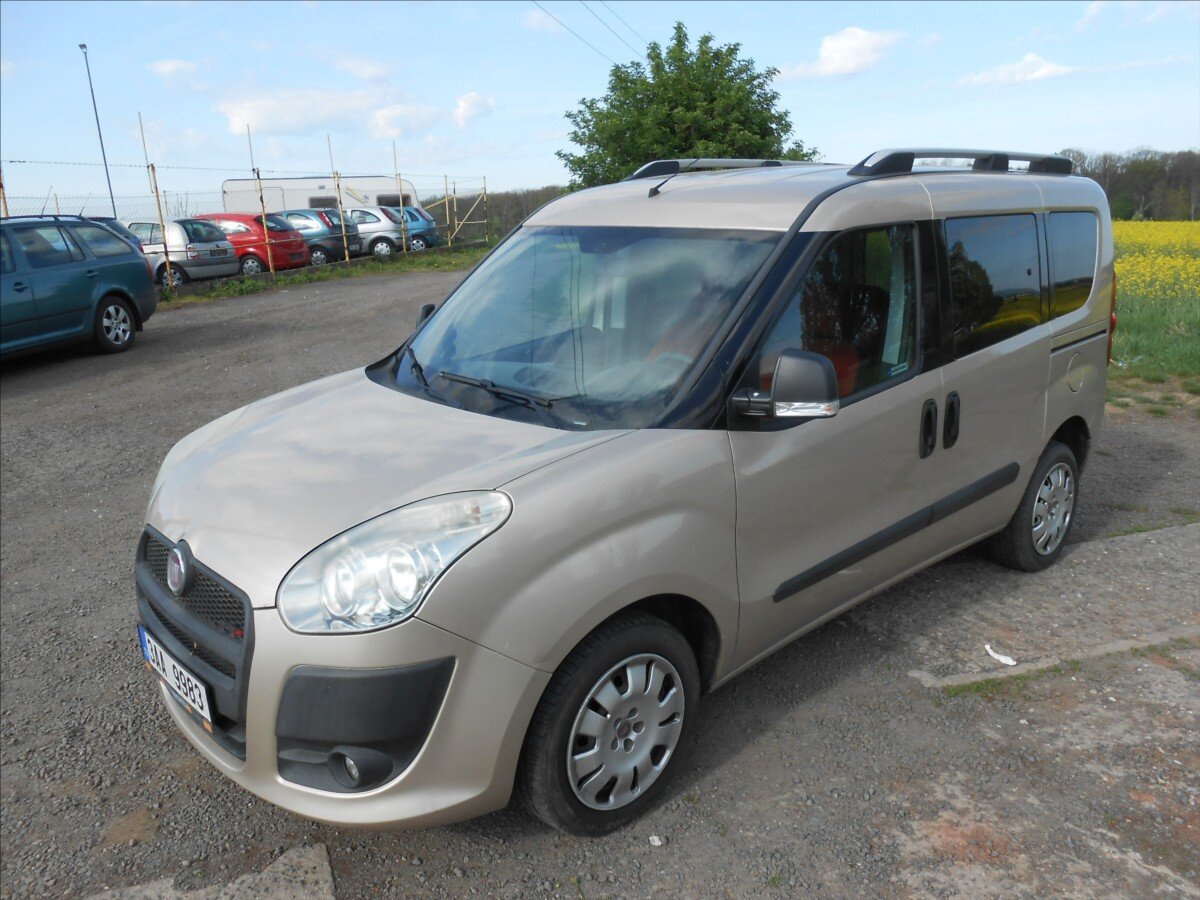 Fiat Dobló Kombi 1,6 l 77 kw