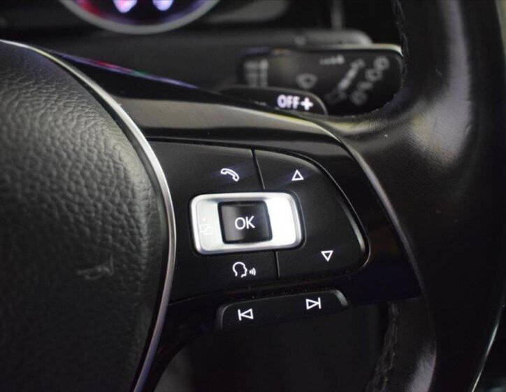 Volkswagen Golf Kombi 2,0 l 110 kw