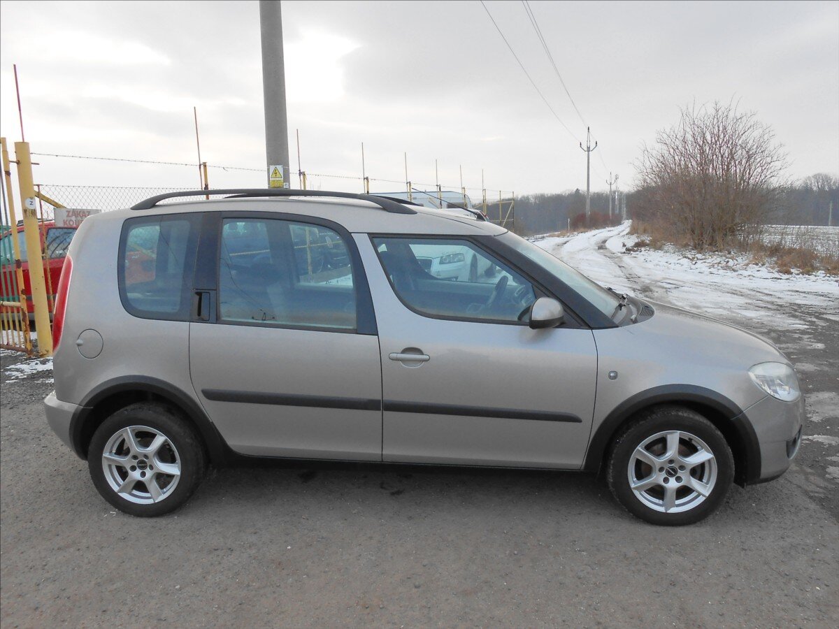 Škoda Roomster Kombi 1,4 l 63 kw