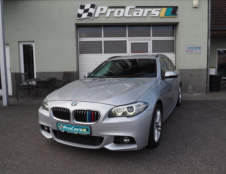 BMW Řada 5 Kombi 3,0 l 190 kw