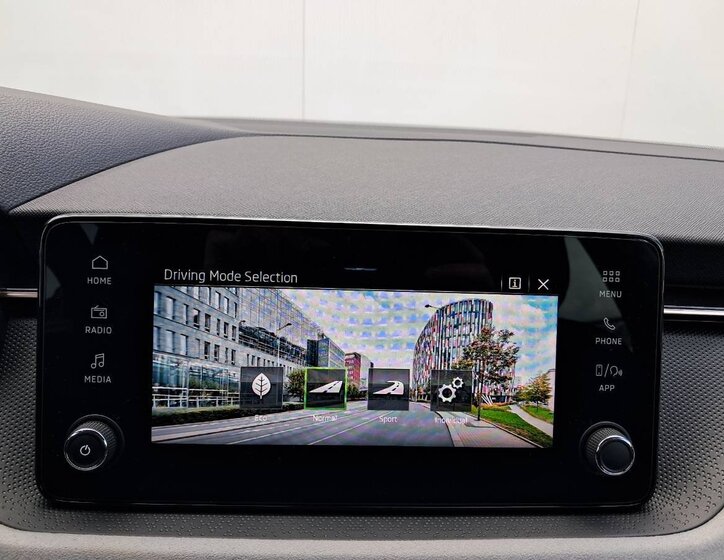 Škoda Kamiq Hatchback 1,5 l 110 kw