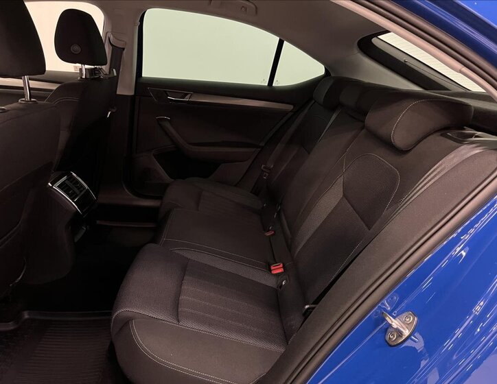 Škoda Superb Liftback 2,0 l 206 kw