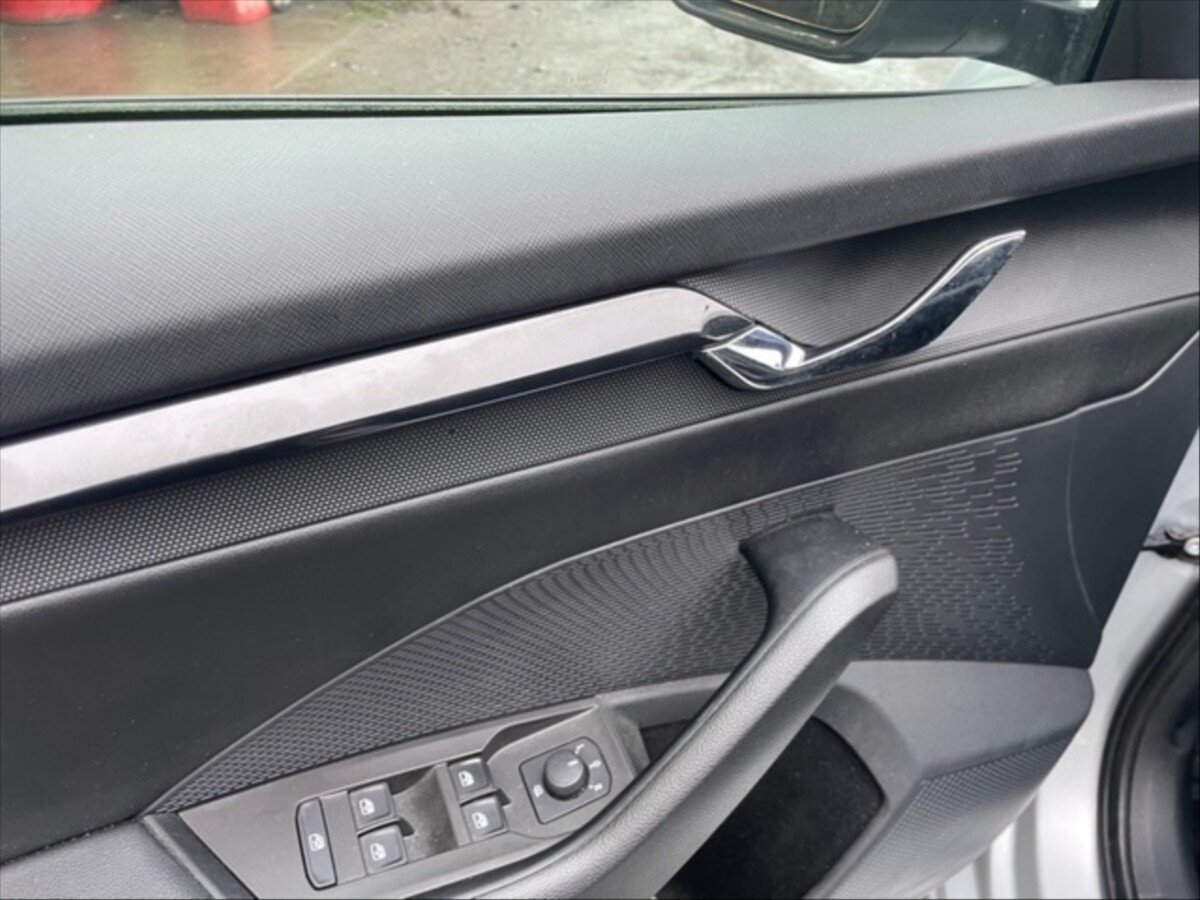 Škoda Octavia Kombi 2,0 l 85 kw