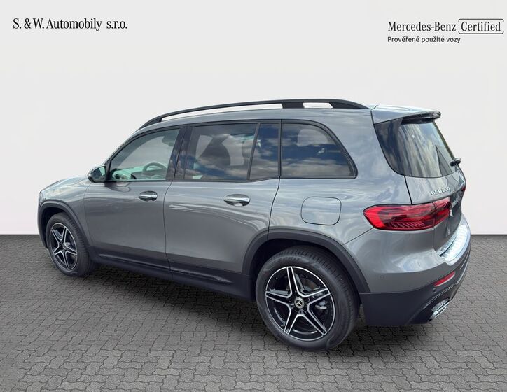 Mercedes-Benz GLB 12