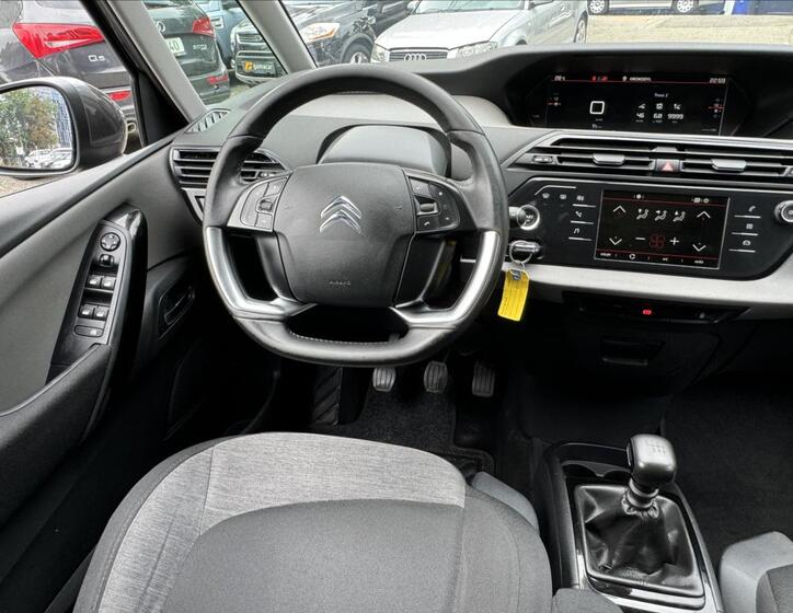 Citroën Grand C4 SpaceTourer 44