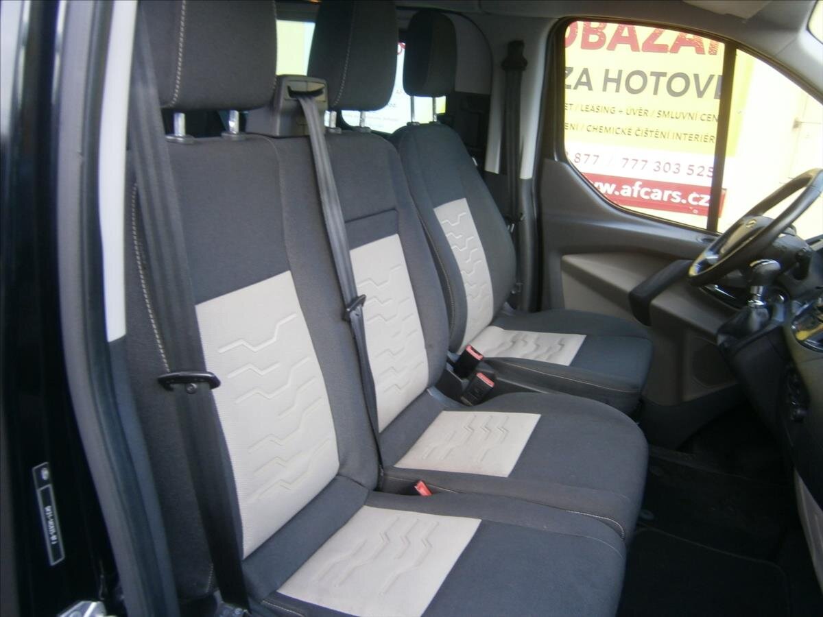 Ford Tourneo Custom Kombi 2,0 l 96 kw