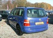 Volkswagen Touran 5