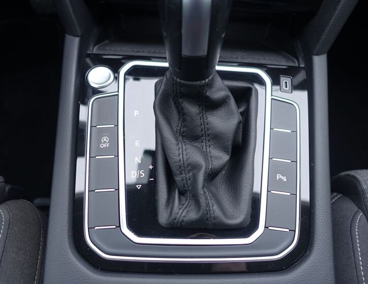 Volkswagen Passat Kombi 2,0 l 110 kw