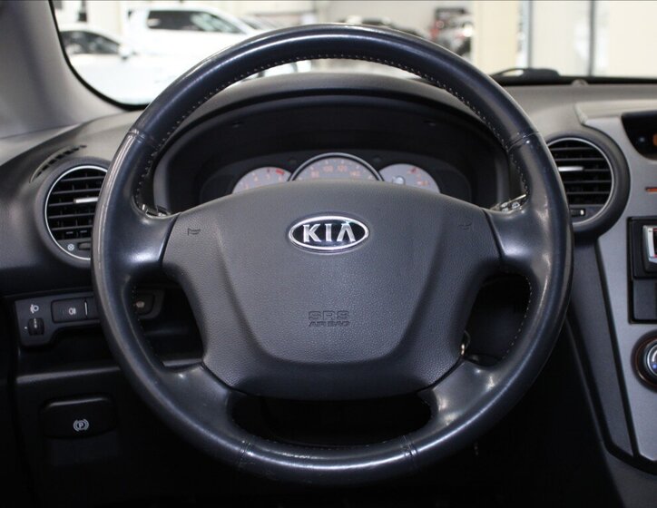 KIA Carens MPV 2,0 l 103 kw