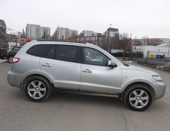 Hyundai Santa Fe SUV 2,2 l 114 kw