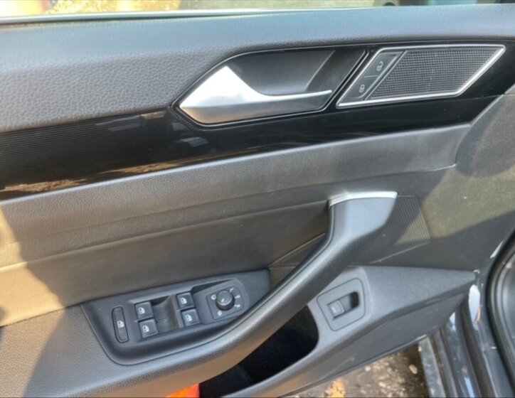 Volkswagen Arteon Liftback 2,0 l 140 kw