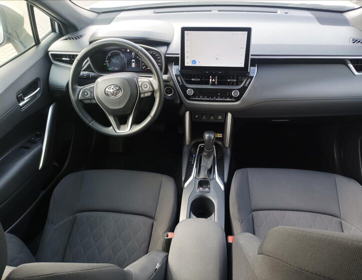 Toyota Corolla Cross SUV / Terénní 2,0 l 112 kw