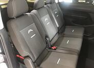 Ford Tourneo Connect 8