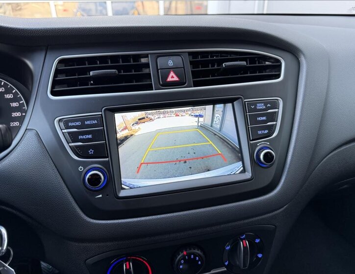 Hyundai i20 Hatchback 1,2 l 55 kw