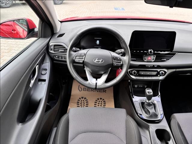 Hyundai i30 Kombi 1,5 l 70 kw