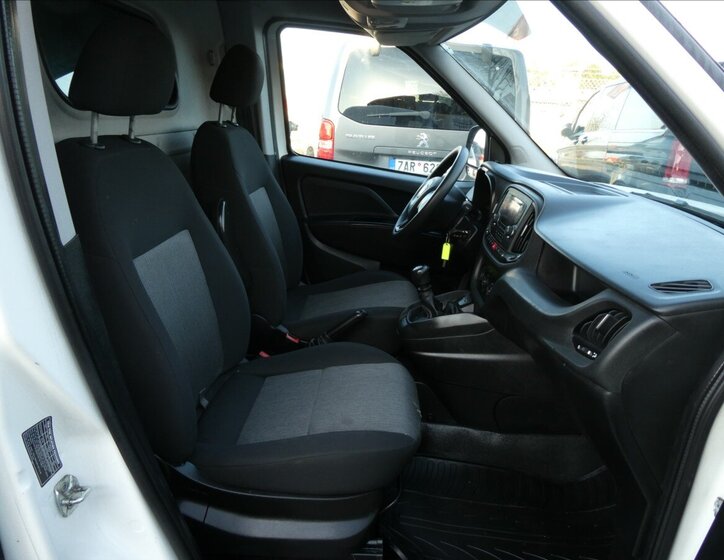 Fiat Dobló cargo Pick-up 1,4 l 88 kw