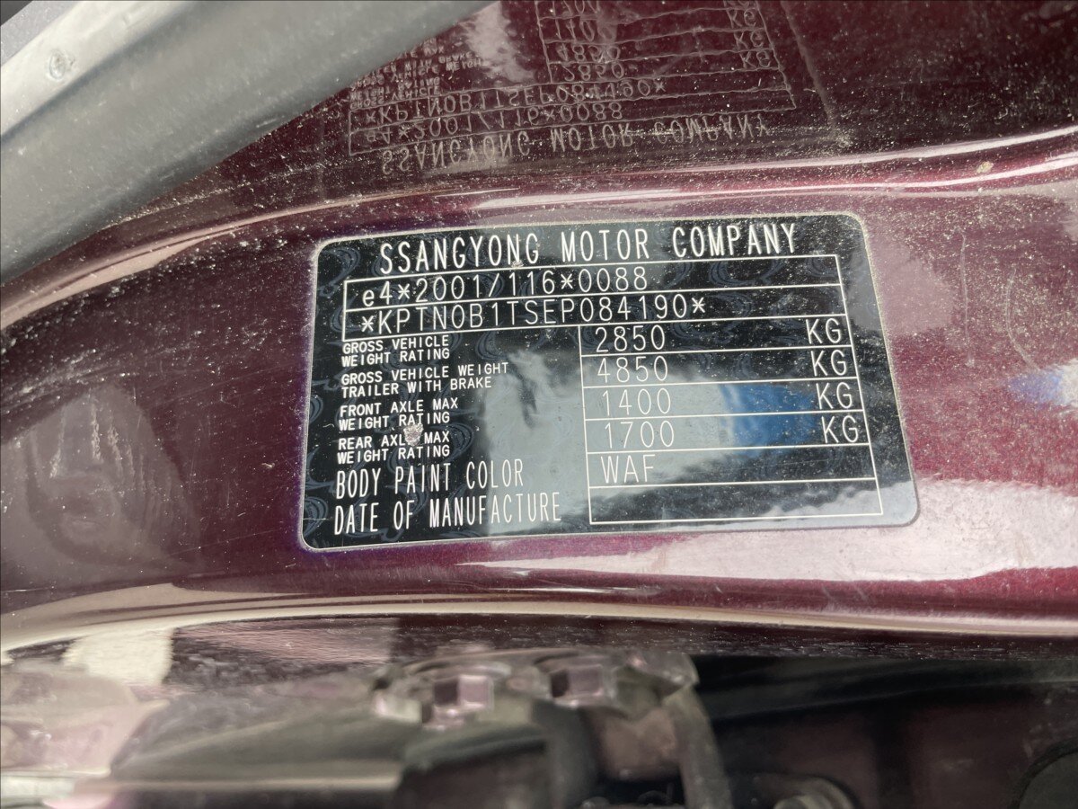 SsangYong Rodius SUV / Terénní 2,0 l 114 kw