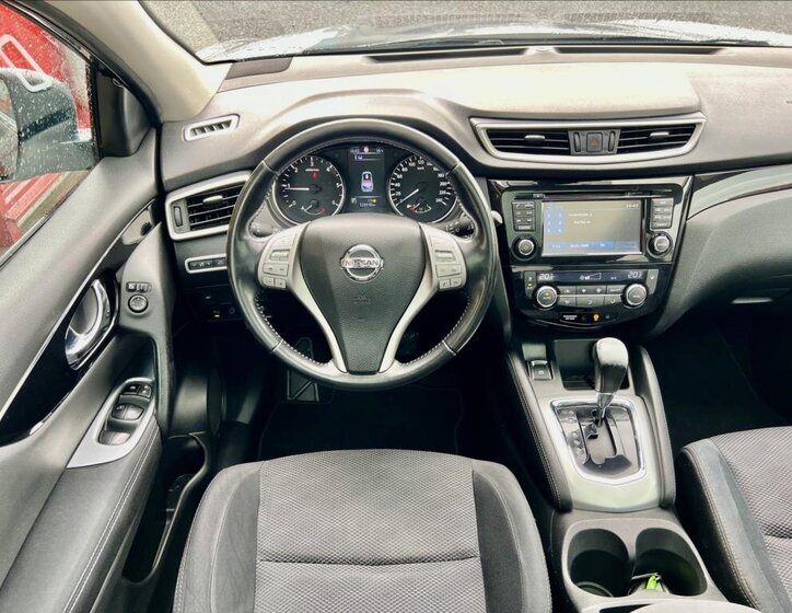 Nissan Qashqai SUV / Terénní 1,6 l 96 kw