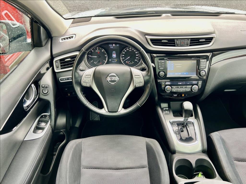 Nissan Qashqai SUV / Terénní 1,6 l 96 kw