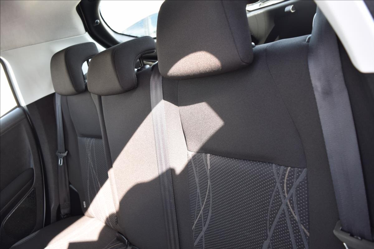 Peugeot 208 Hatchback 1,4 l 50 kw