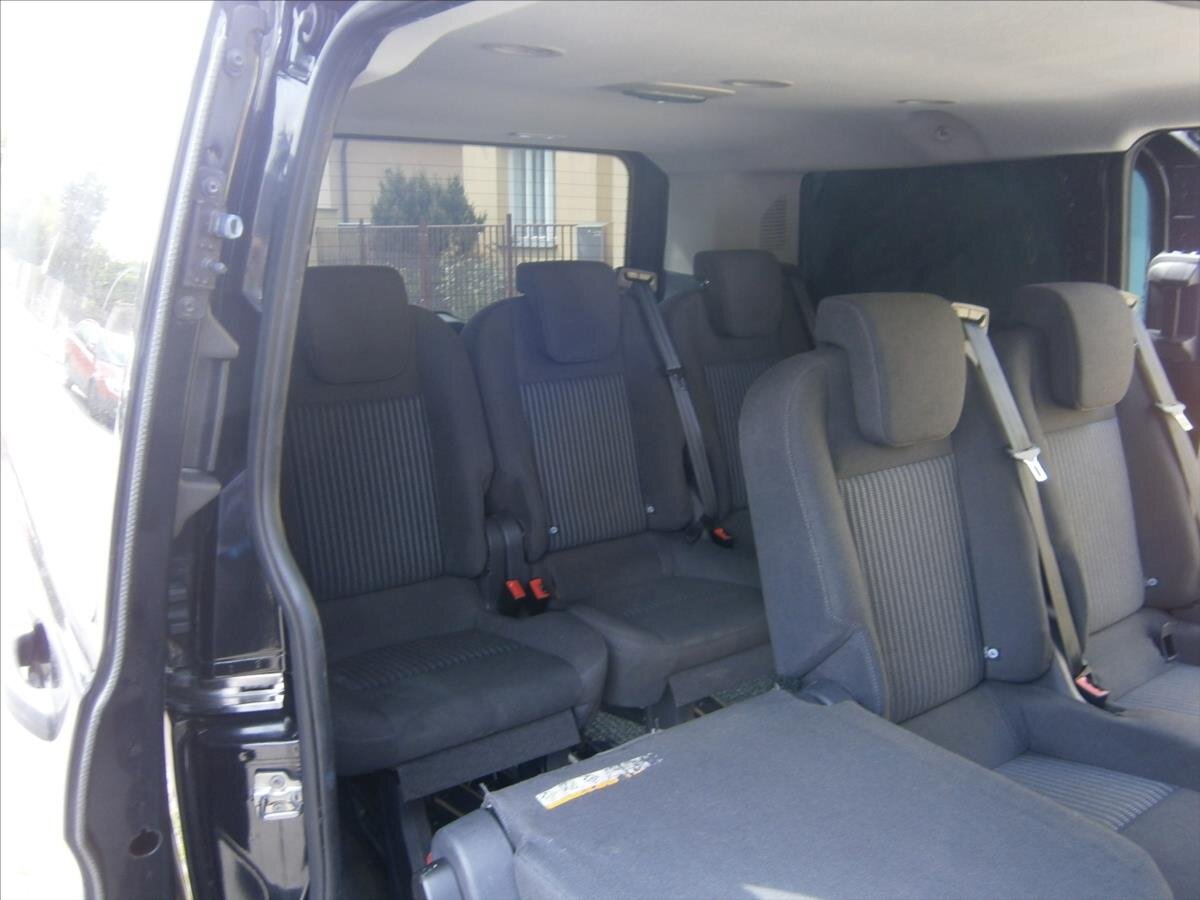 Ford Transit Custom Kombi 2,2 l 114 kw