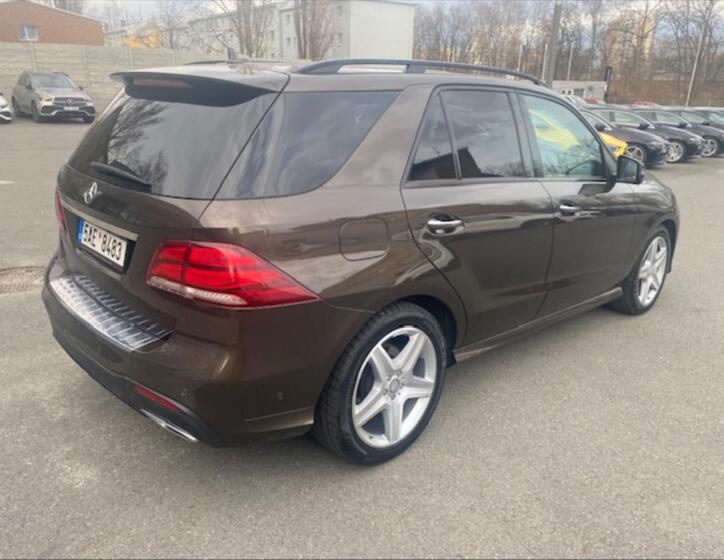 Mercedes-Benz GLE 5