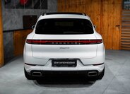 Porsche Cayenne SUV 3,0 l 260 kw