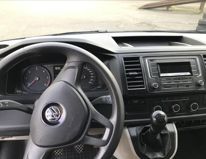 Volkswagen Transporter 13