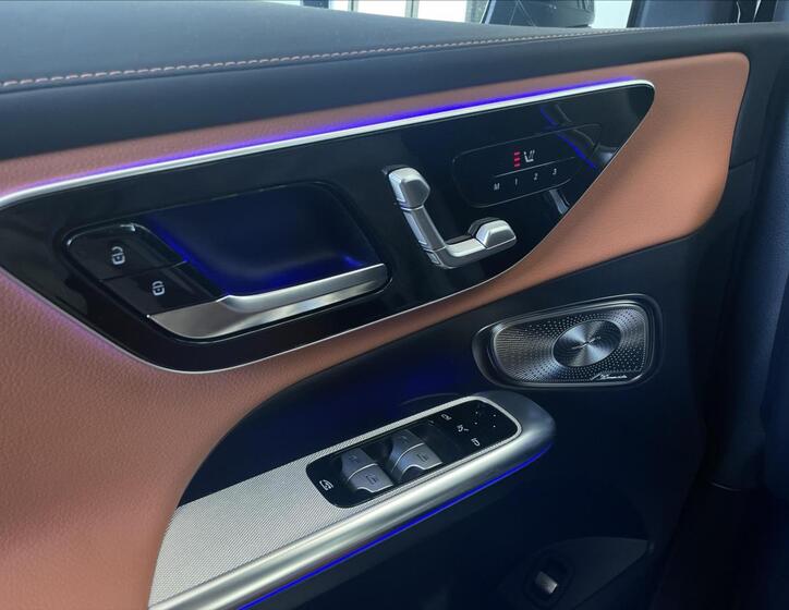 Mercedes-Benz GLC 12