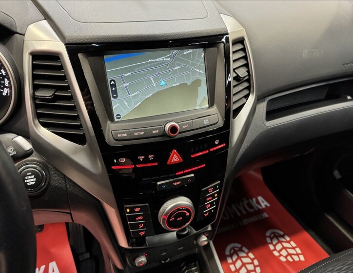 SsangYong Tivoli SUV 1,6 l 94 kw