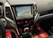 SsangYong Tivoli SUV 1,6 l 94 kw