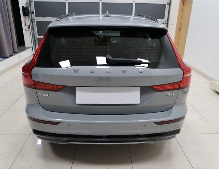 Volvo V60 Kombi 2,0 l 145 kw