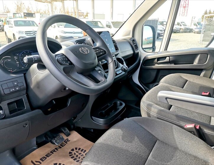 Toyota Proace Max Ostatní 0,0 205 kw