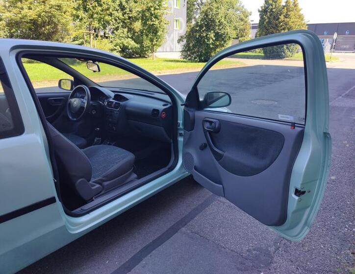 Opel Corsa 13